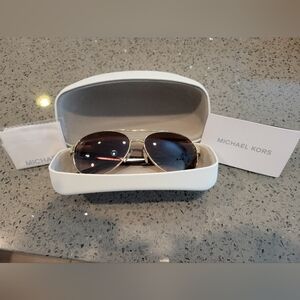 Brand New Michael Kors Blair Aviator Sunglasses Clear, Gold